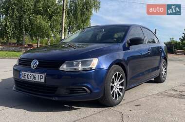 Седан Volkswagen Jetta 2010 в Виннице