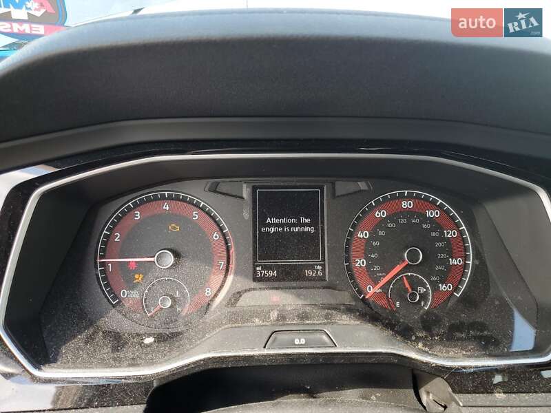 Седан Volkswagen Jetta 2021 в Львове