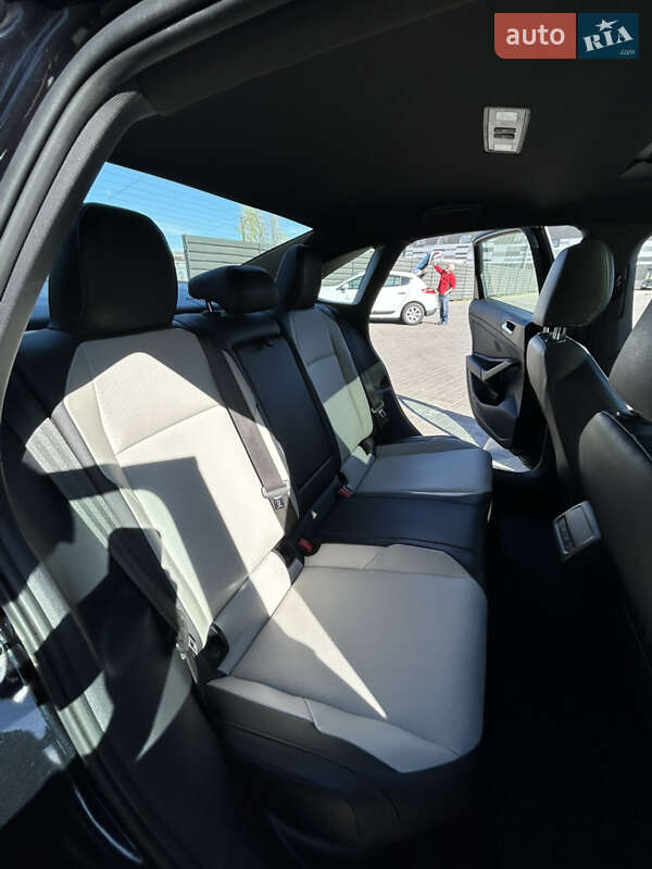 Седан Volkswagen Jetta 2019 в Черкасах