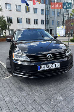 Седан Volkswagen Jetta 2015 в Одесі