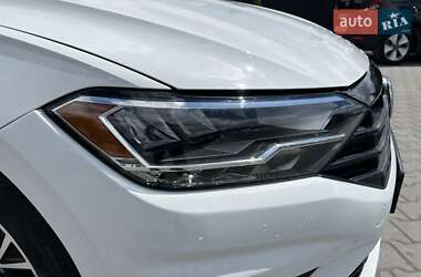 Седан Volkswagen Jetta 2018 в 