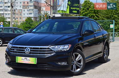 Седан Volkswagen Jetta 2018 в Кропивницком