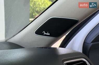 Седан Volkswagen Jetta 2012 в 
