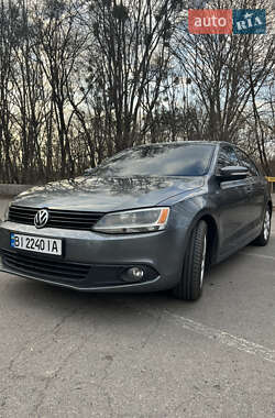 Седан Volkswagen Jetta 2010 в Полтаве