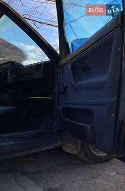 Седан Volkswagen Jetta 1991 в 