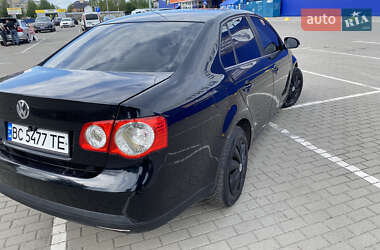 Седан Volkswagen Jetta 2007 в 