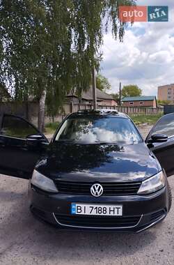 Седан Volkswagen Jetta 2013 в Пирятині