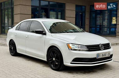 Седан Volkswagen Jetta 2015 в Києві