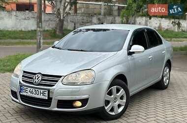 Седан Volkswagen Jetta 2010 в Николаеве