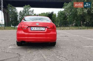 Седан Volkswagen Jetta 2011 в Києві