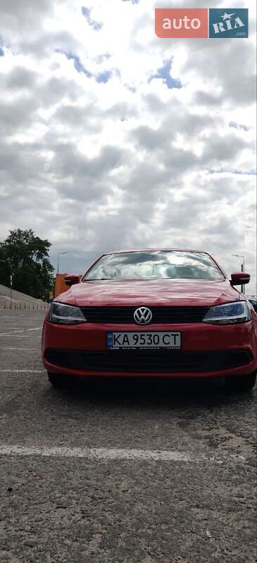 Седан Volkswagen Jetta 2011 в Києві