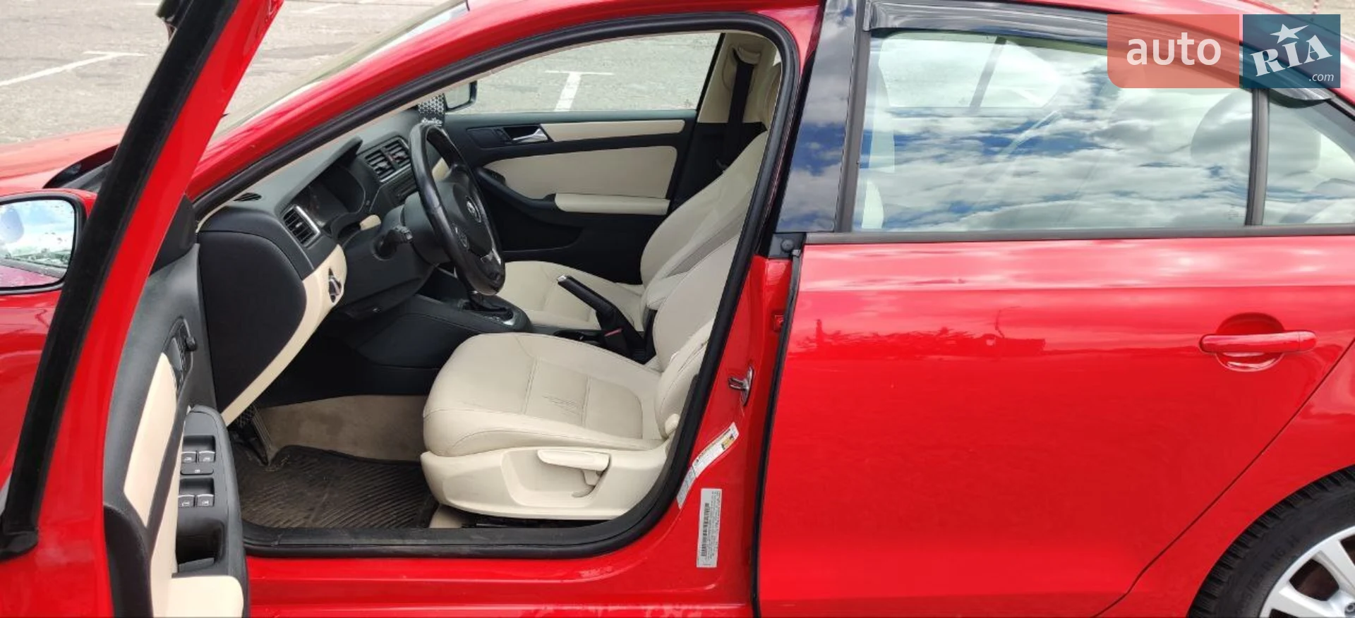 2011 Volkswagen Jetta - мініатюра 31