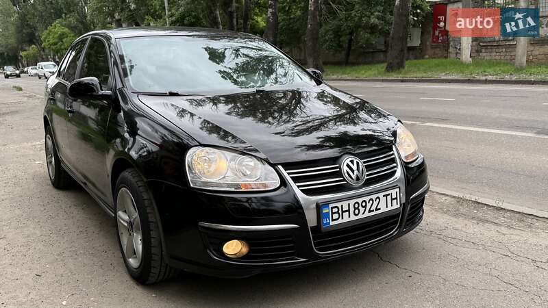 Седан Volkswagen Jetta 2008 в Одесі