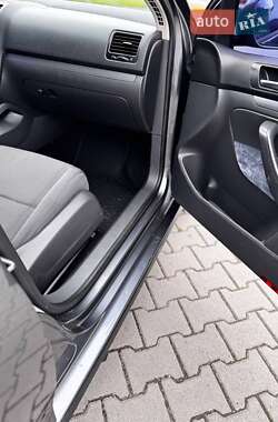 Седан Volkswagen Jetta 2007 в 