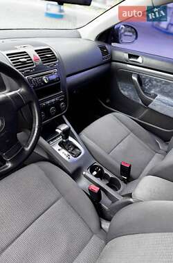 Седан Volkswagen Jetta 2007 в 