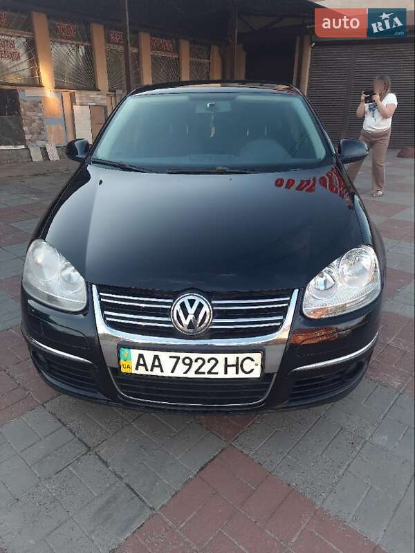 Седан Volkswagen Jetta 2008 в Василькові