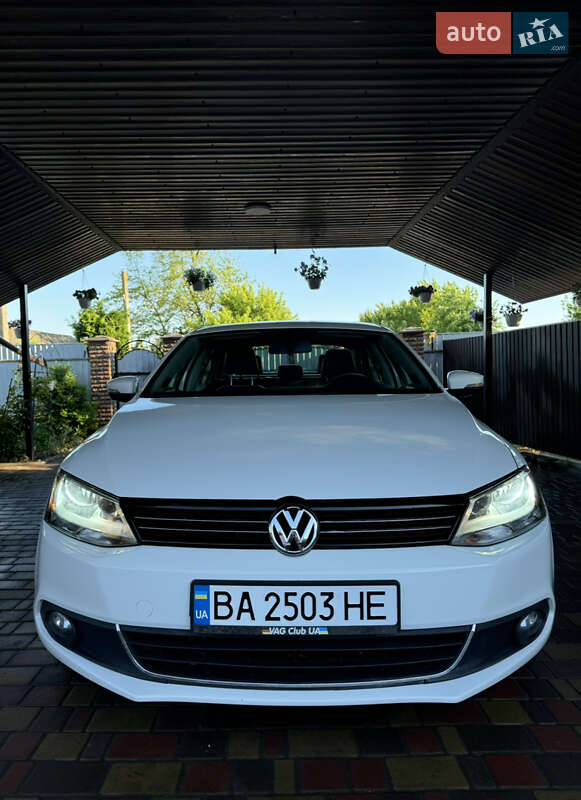 Седан Volkswagen Jetta 2014 в Ярошевке