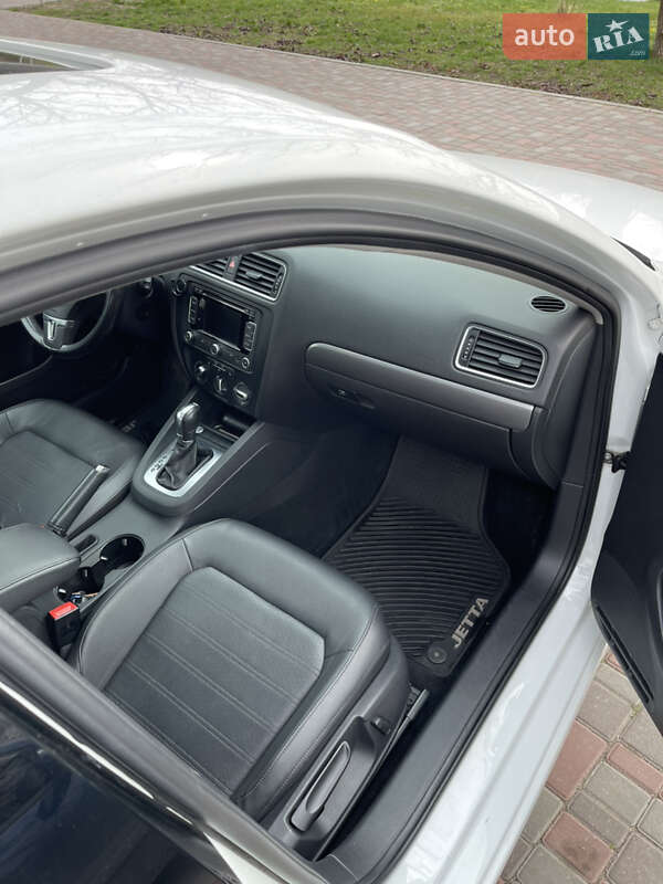 Седан Volkswagen Jetta 2014 в Ярошевке