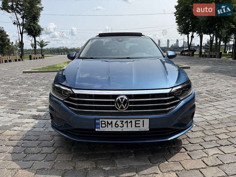 Седан Volkswagen Jetta 2018 в Киеве