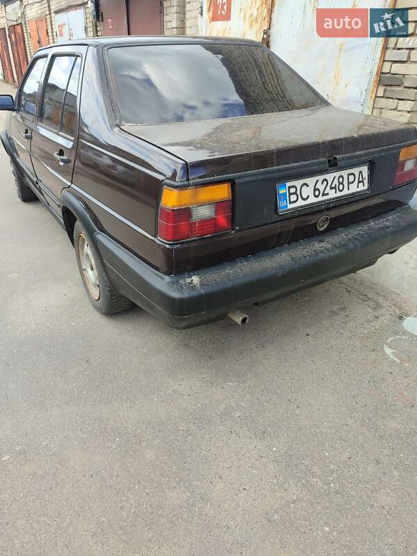 Седан Volkswagen Jetta 1991 в 