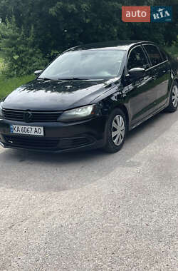 Седан Volkswagen Jetta 2013 в Чернигове