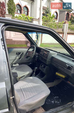 Седан Volkswagen Jetta 1988 в 