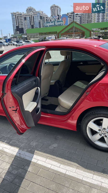 Седан Volkswagen Jetta 2012 в Одессе
