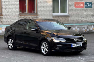 Седан Volkswagen Jetta 2011 в 