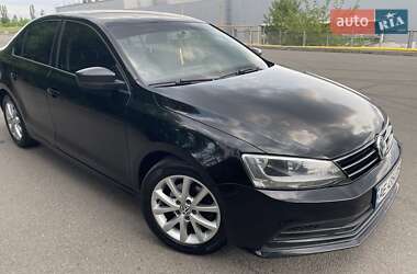 Седан Volkswagen Jetta 2015 в 