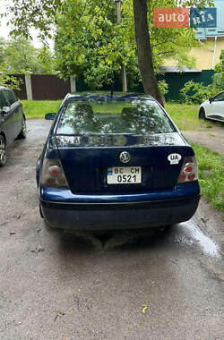 Седан Volkswagen Jetta 2001 в 