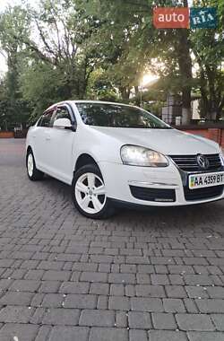 Седан Volkswagen Jetta 2006 в 