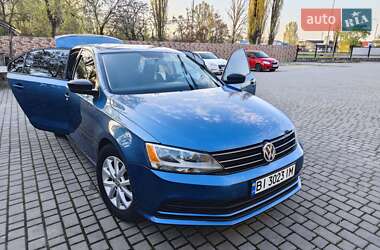 Седан Volkswagen Jetta 2015 в Кременчуге