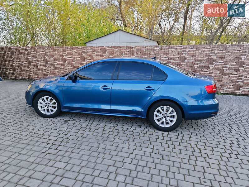 Седан Volkswagen Jetta 2015 в Кременчуге фото 7 Седан Volkswagen Jetta 2015 в Кременчуге