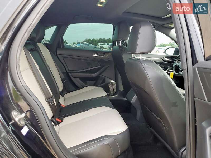 Седан Volkswagen Jetta 2019 в Львові