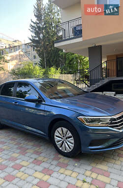 Седан Volkswagen Jetta 2018 в Львові