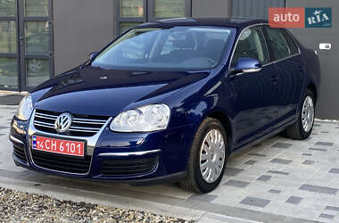 Седан Volkswagen Jetta 2006 в 