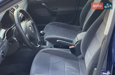 Седан Volkswagen Jetta 2006 в 