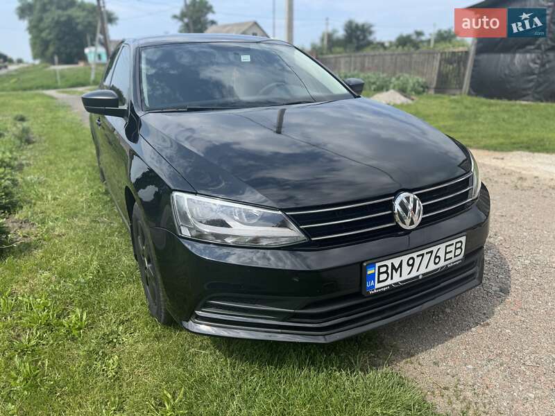 Седан Volkswagen Jetta 2015 в Сновську