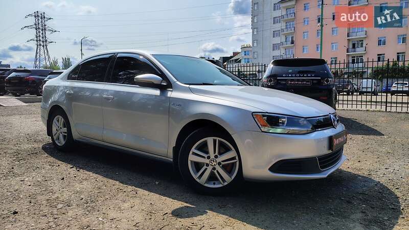 Седан Volkswagen Jetta 2014 в Києві