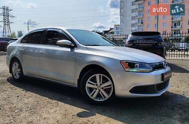 Седан Volkswagen Jetta 2014 в 
