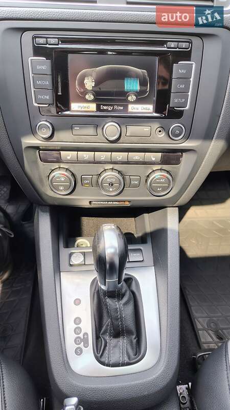 Седан Volkswagen Jetta 2014 в Києві