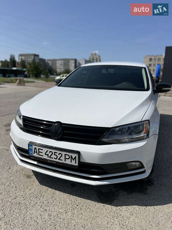 Volkswagen Jetta 2016