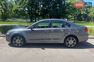 Седан Volkswagen Jetta 2012 в Киеве