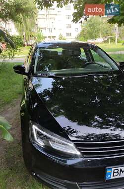Седан Volkswagen Jetta 2013 в  фото 7 Седан Volkswagen Jetta 2013 в