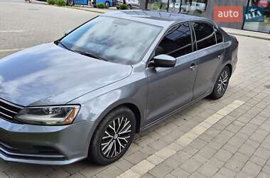 Седан Volkswagen Jetta 2017 в Ужгороде