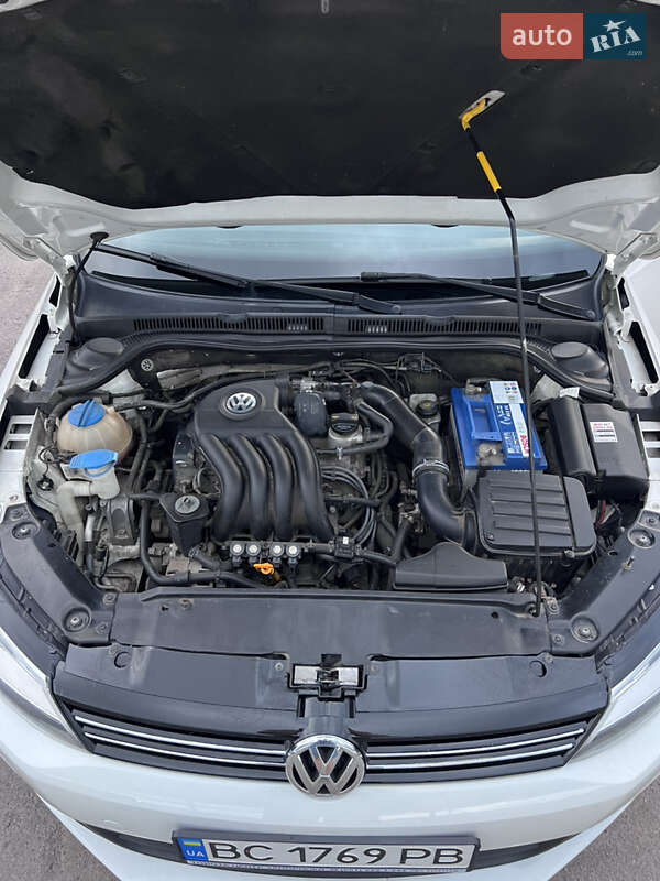 Седан Volkswagen Jetta 2012 в Шептицькому