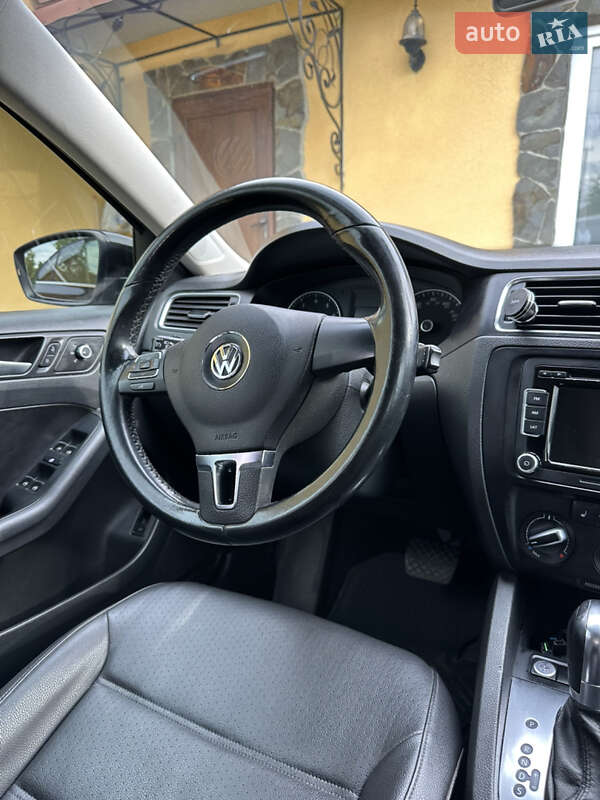Седан Volkswagen Jetta 2014 в Долине