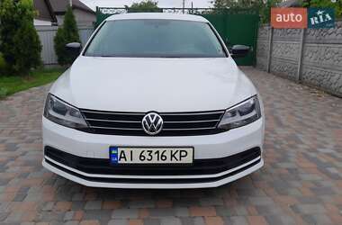 Седан Volkswagen Jetta 2015 в Сквире