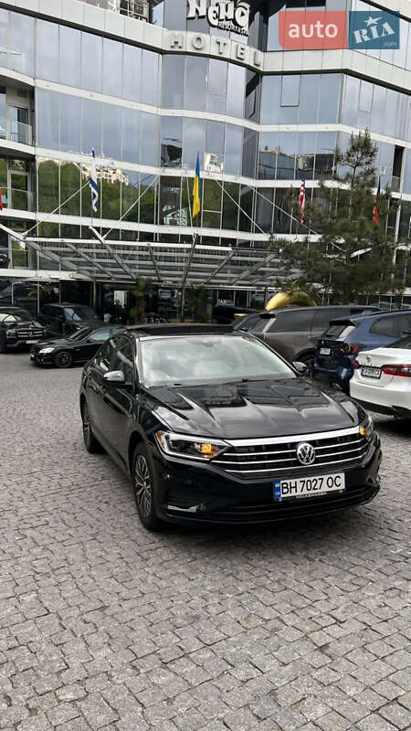 Volkswagen Jetta 2019
