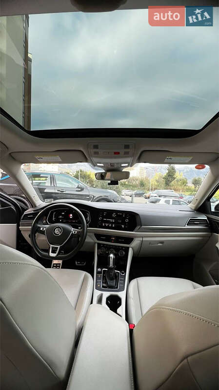 Седан Volkswagen Jetta 2019 в Одесі